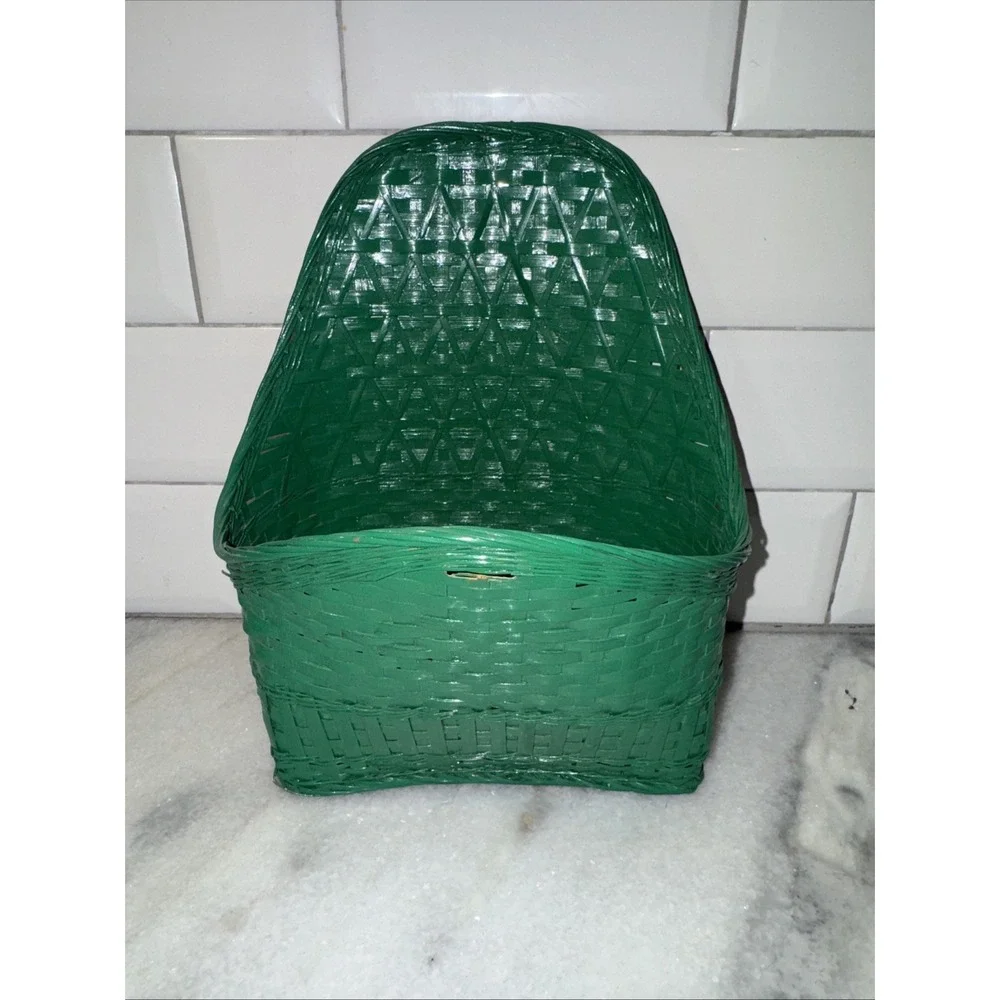 N/A vintage green